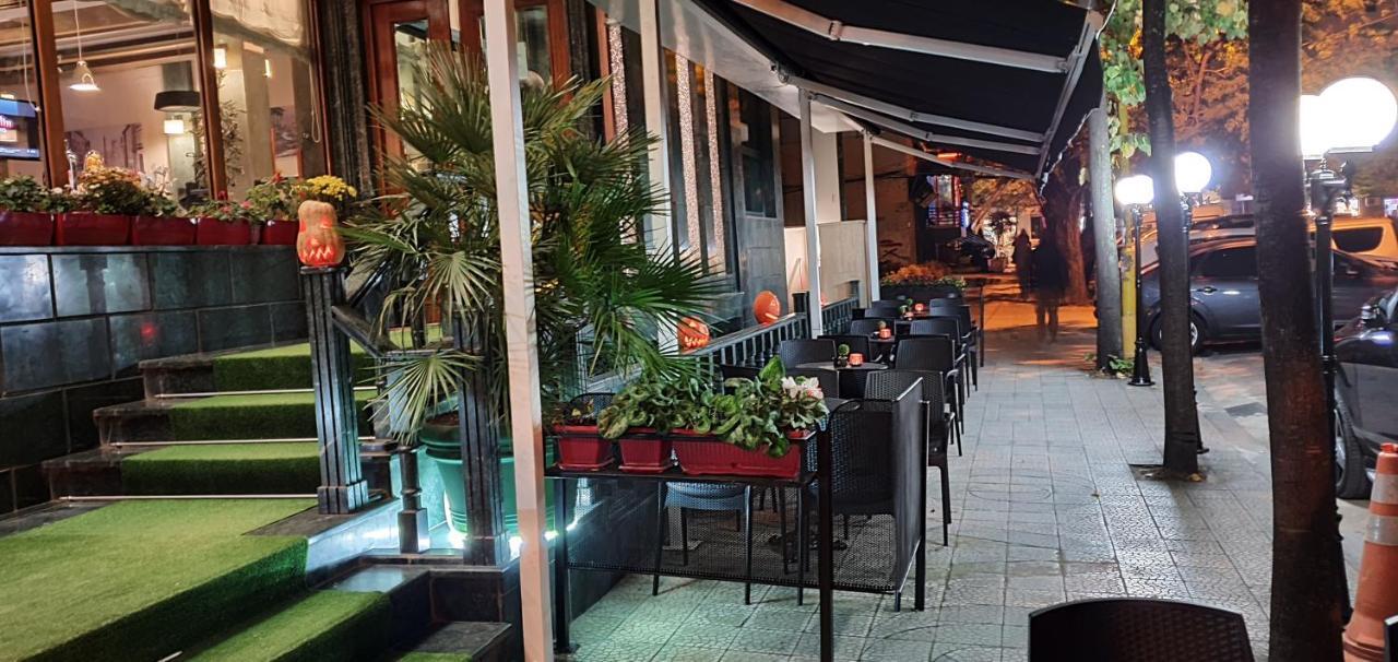 Nov Hotel Tirana Extérieur photo