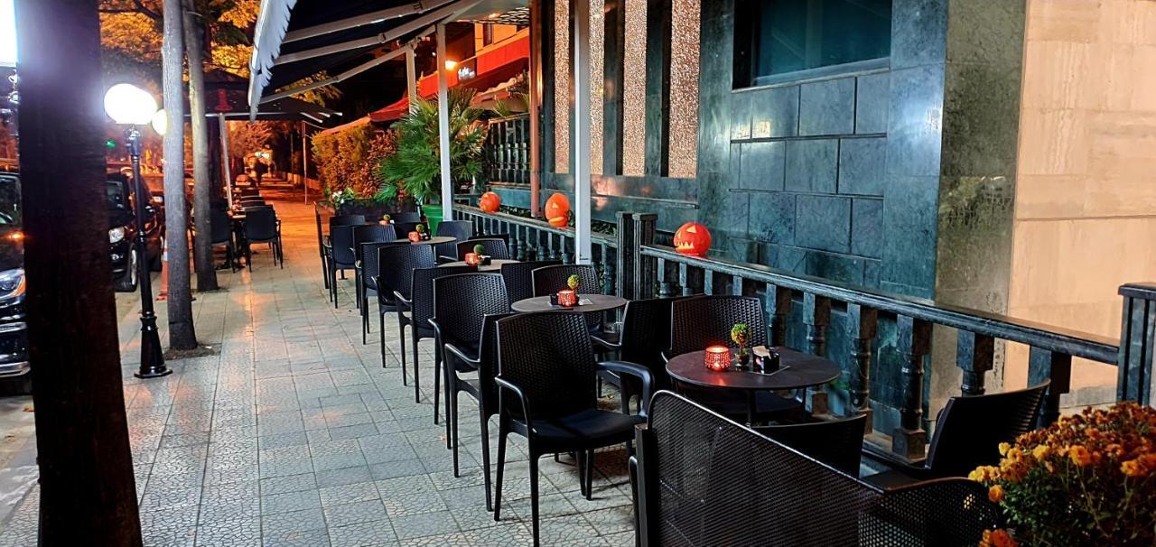 Nov Hotel Tirana Extérieur photo
