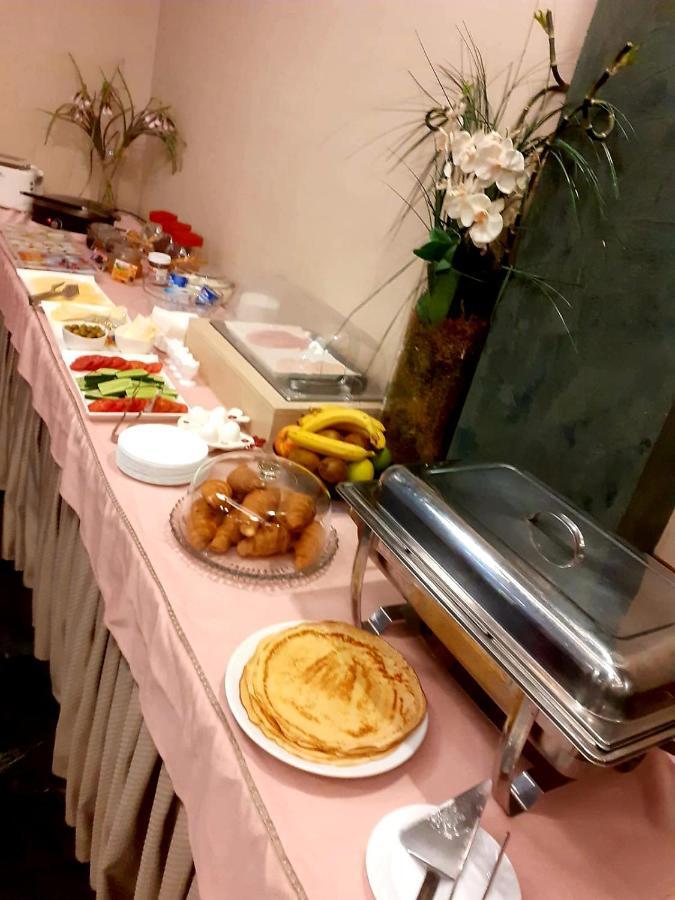 Nov Hotel Tirana Extérieur photo