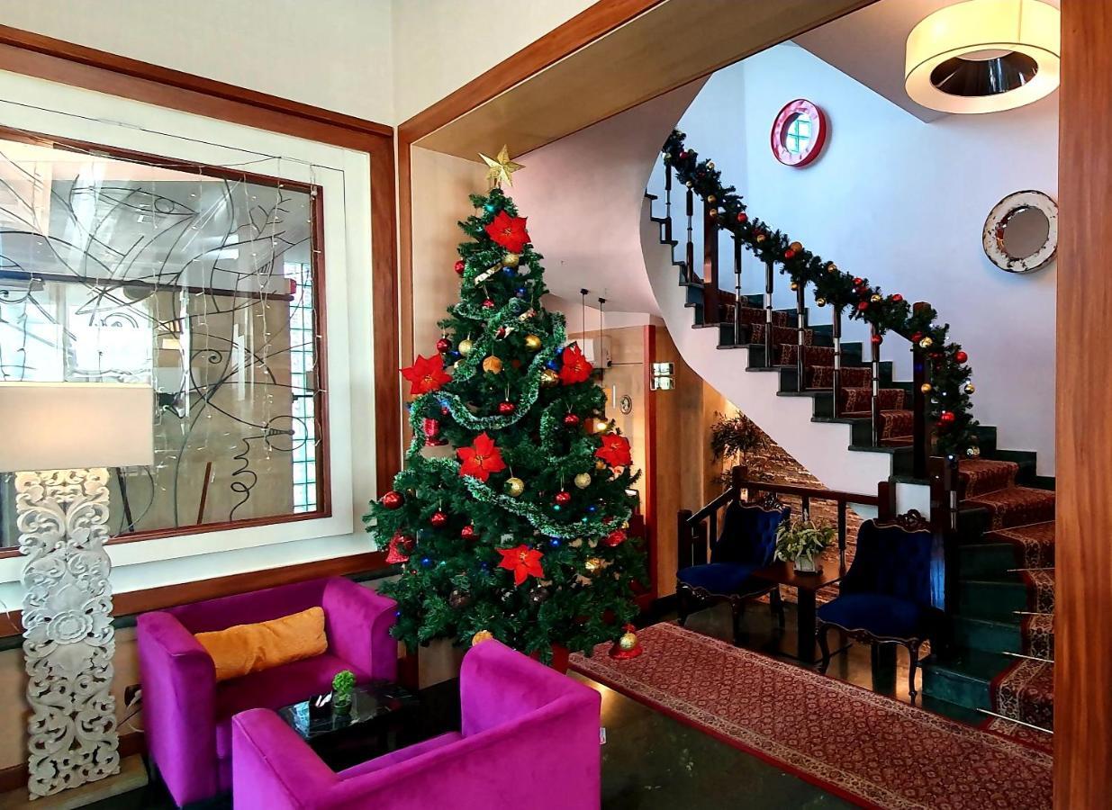 Nov Hotel Tirana Extérieur photo